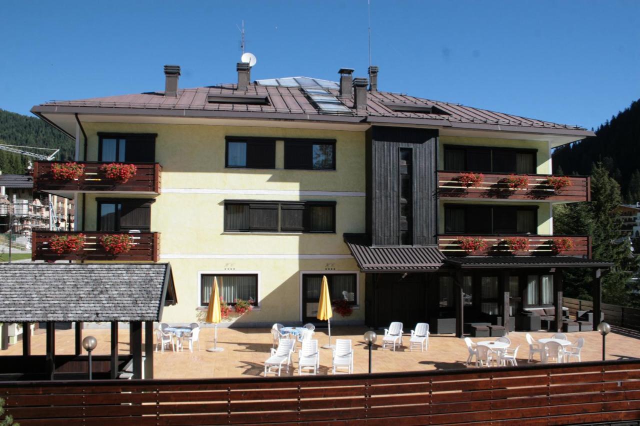 Hotel Cristallo Madonna Exterior foto
