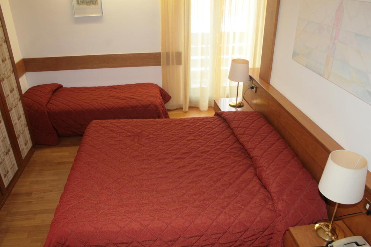 Hotel Cristallo Madonna Habitación foto