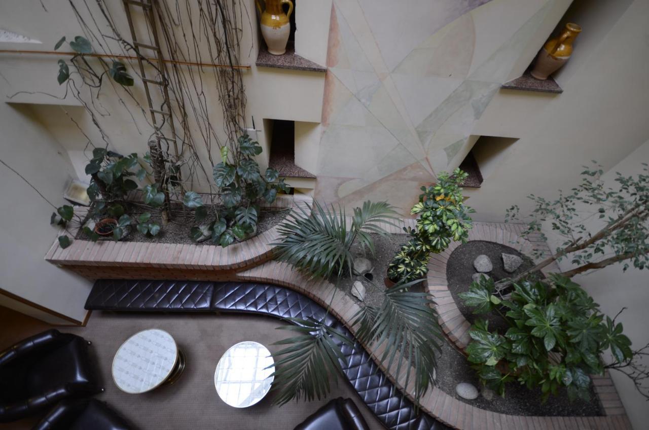 Hotel Cristallo Madonna Exterior foto
