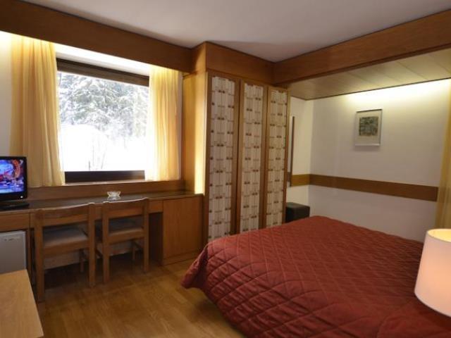 Hotel Cristallo Madonna Exterior foto